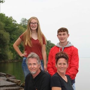 Meet your Posher, Roxie